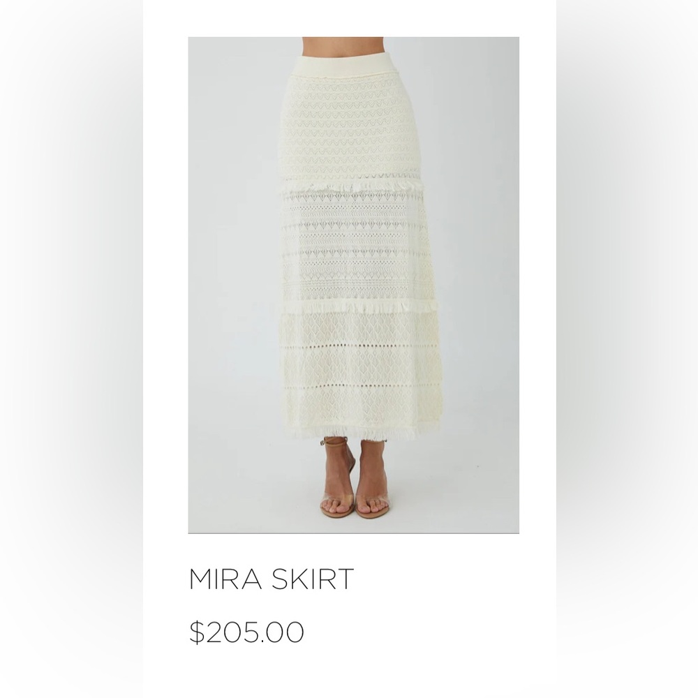 Chic Cream Skirt Set - Picture 2 of 3
